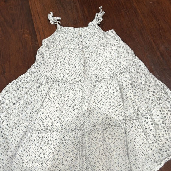 Bundle of 3 summer dress. Toddler girls size 2T - Picture 4 of 9